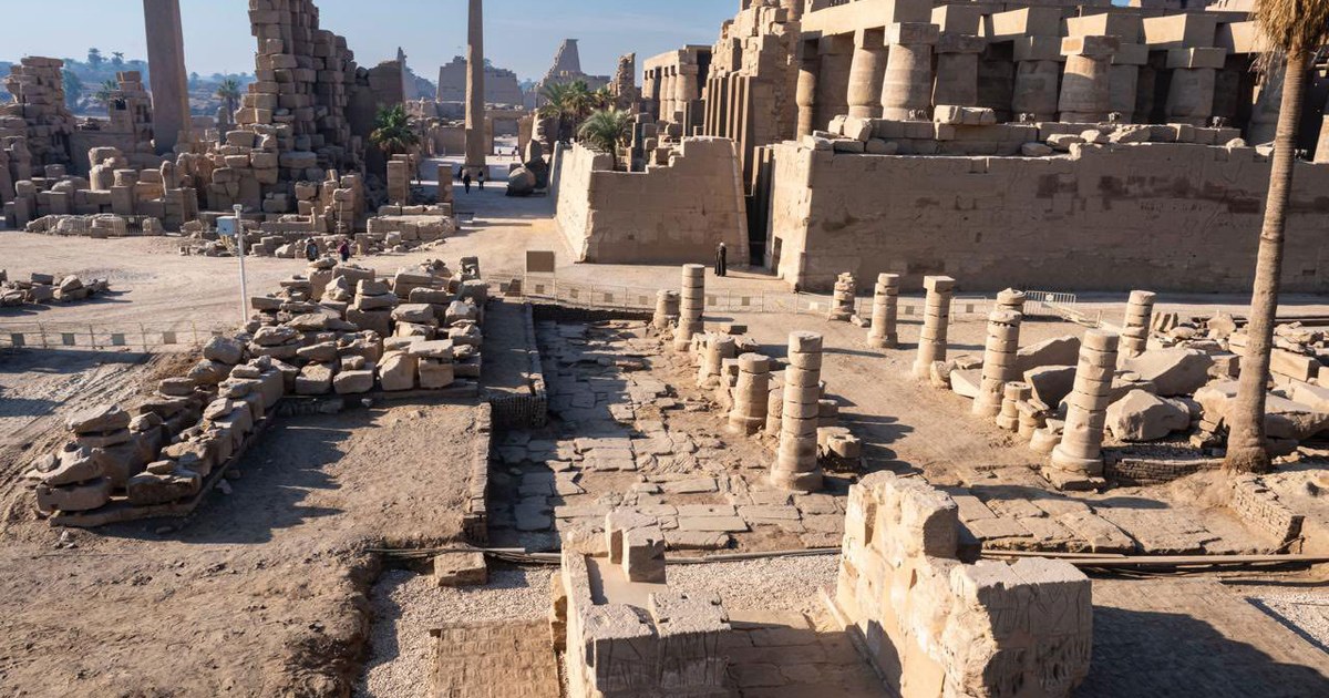 Karnak’ta Roma İmparatoru’na Ait Stel Tanımlandı