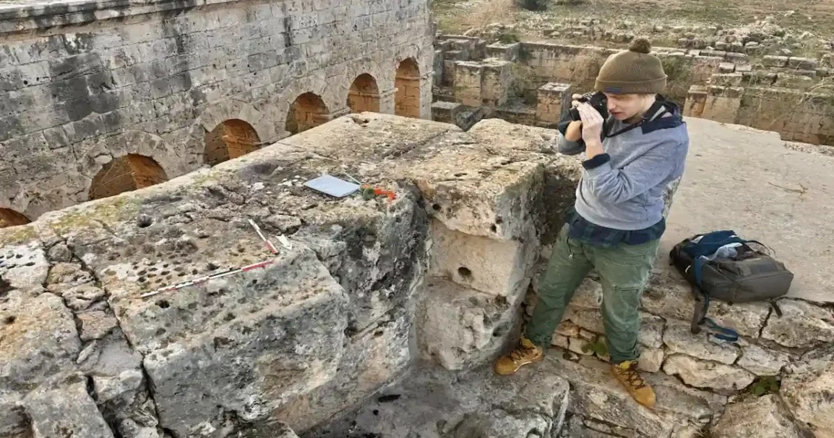 Ptolemais'te 100'den fazla taş oyun alanı bulundu