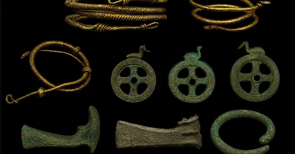 Romanya'da Bulunan Altın Define Tunç Çağı Tarihini Yeniden Yazabilir