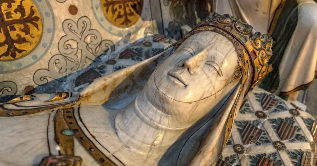 Se descubren rituales medievales inusuales en tumbas del Monasterio de Pedralbes