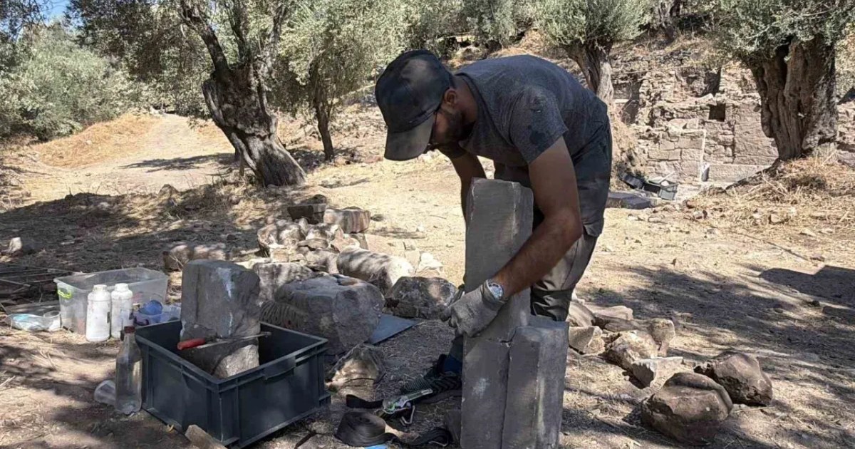 Antandros'ta Bin 600 Yıllık Anıtsal Kilise Gün Yüzüne Çıkarılıyor