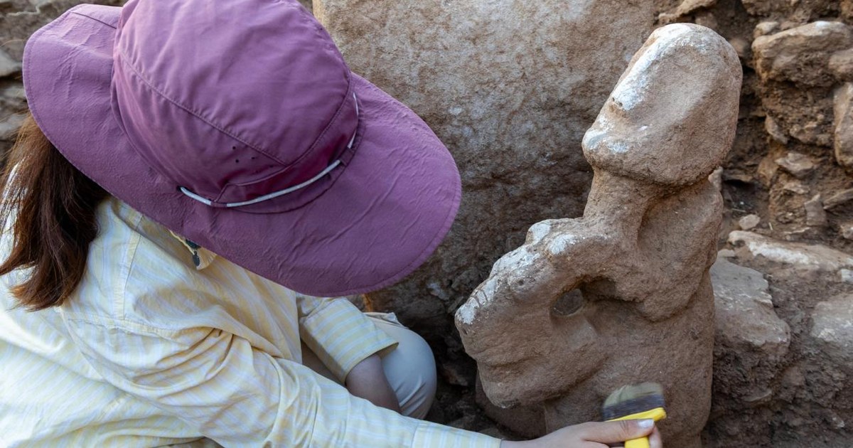 Descubrimiento Revolucionario en Karahantepe: Hallan Escultura de Leopardo de 11.000 Años